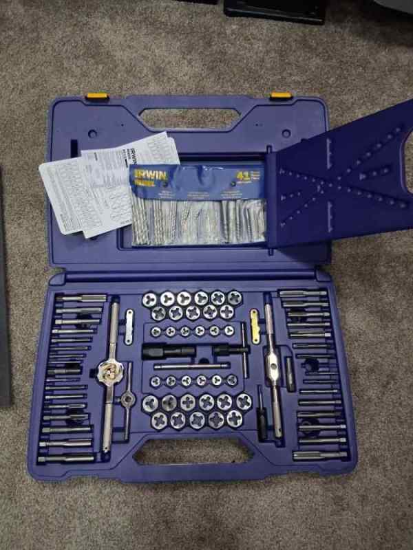 Irwin Pro 117pc Tap and Die Set