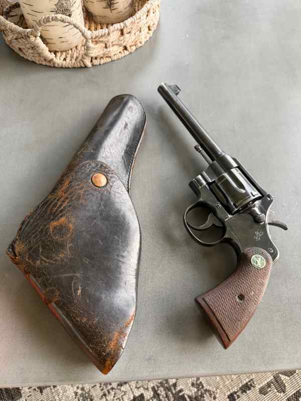 Colt officers model 38 - 2nd edition 1923
