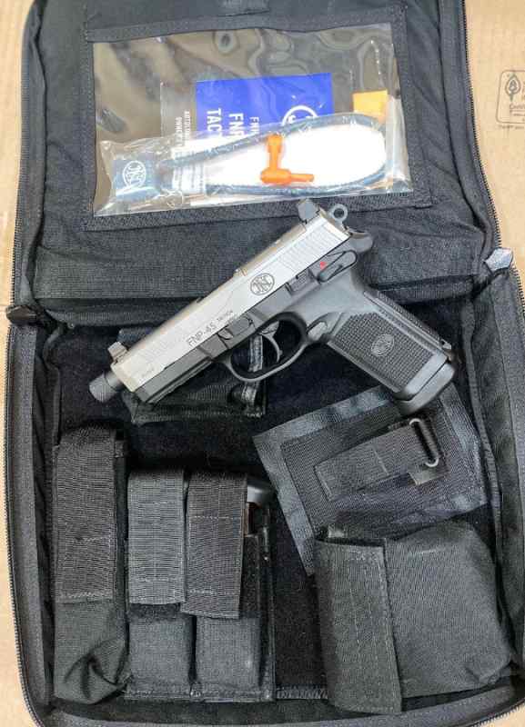 FNP45 L.jpg