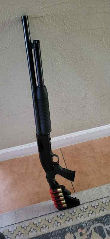 Mossberg Maverick 88 w/ Adjustable stock 12 ga