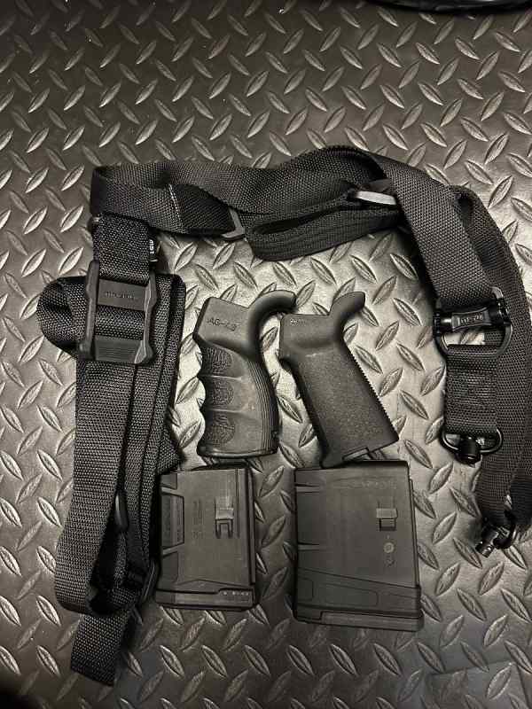 Magpul grip sling magazine fab defense